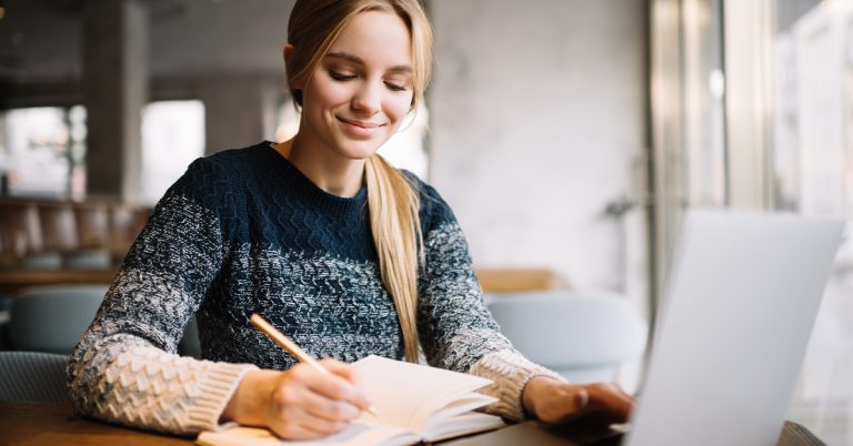 student using memory power