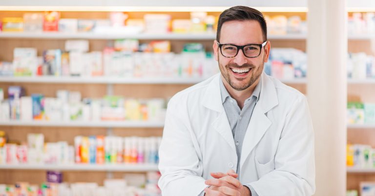 how to work in pharmacy