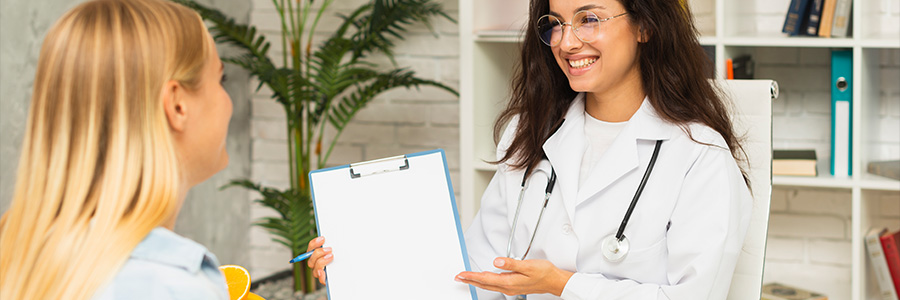 How to become a nutritionist